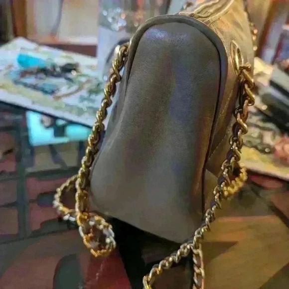 Quilted Leather Gianni Bernini Medium Handbag - Picture 5 of 17